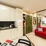 Michelangelo Apartment